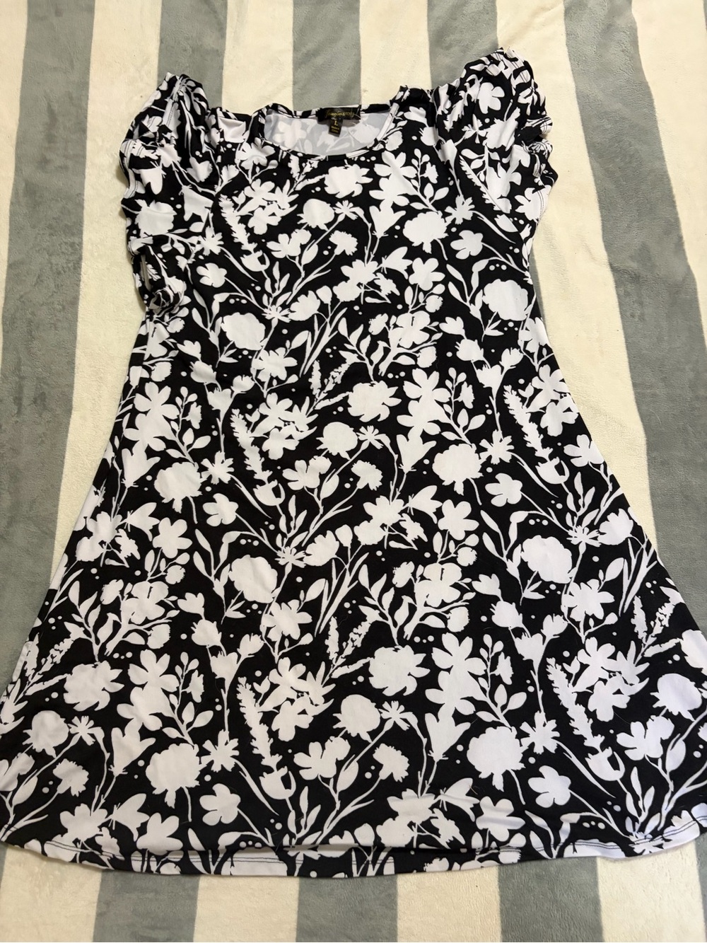 Black & White Floral Midi Dress with sleeves